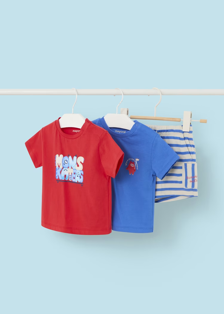 Set Pantallona dhe 2 T-Shirt