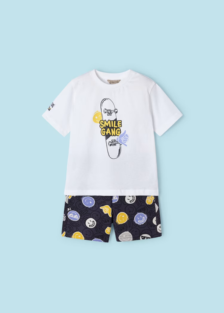 Set Pantallona Të Shkurtra+ T-Shirt