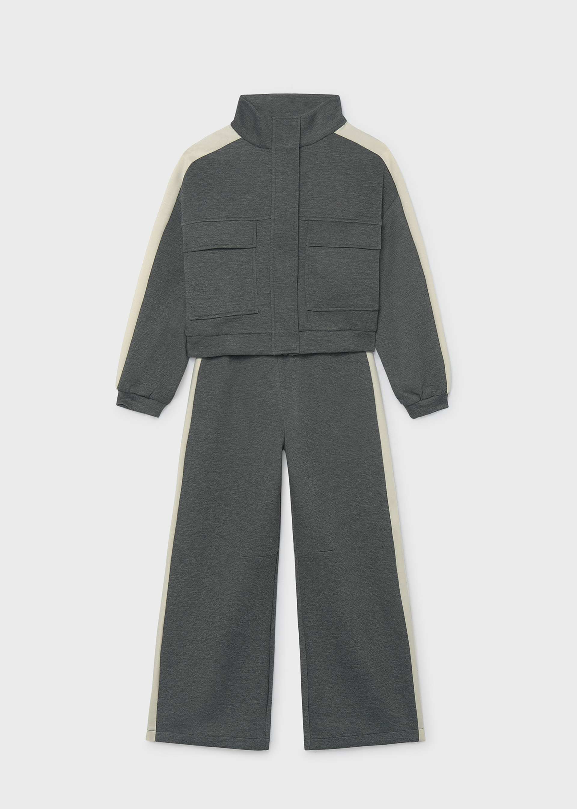 Komplet tutash me shirita interlock